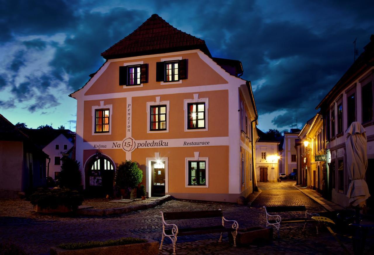 Hotel Penzion Na 15. Poledniku à Jindřichův Hradec Extérieur photo