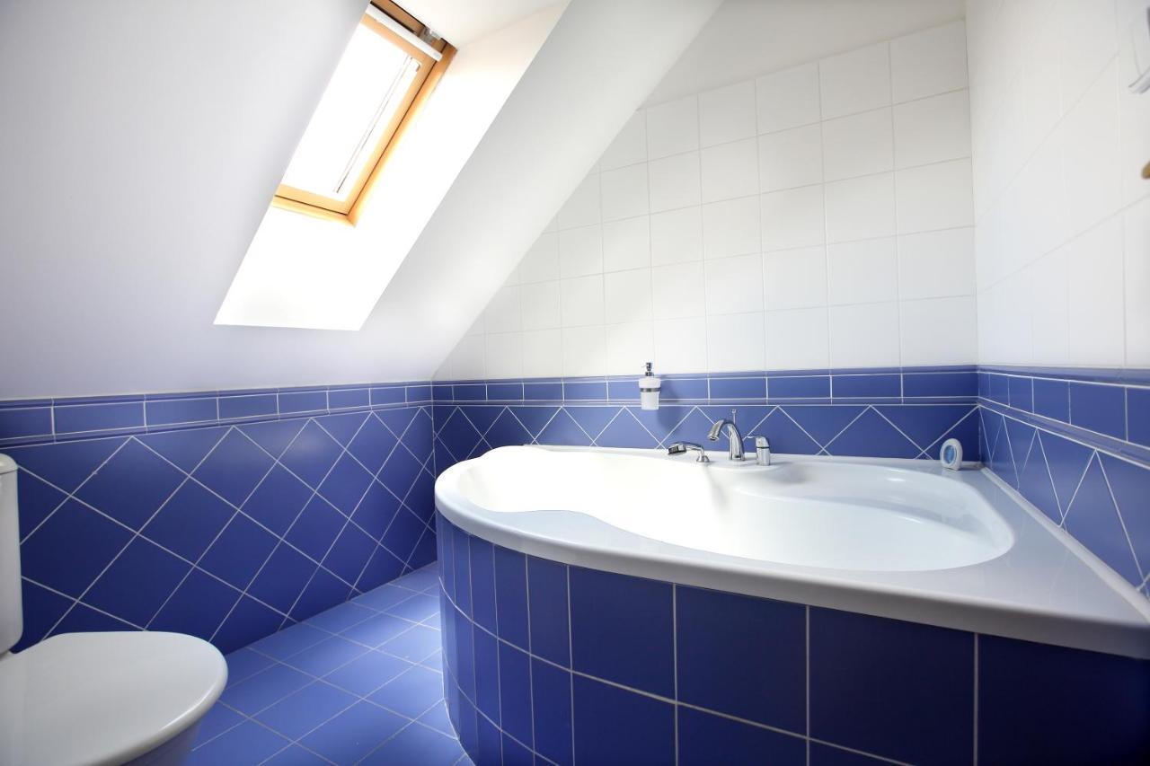Hotel Penzion Na 15. Poledniku à Jindřichův Hradec Extérieur photo